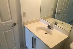 5598 NW 113th Ave, Doral, FL 33178 - Photo 13