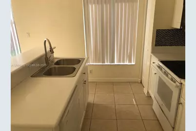 5598 NW 113th Ave #-, Doral, FL 33178 - Photo 25