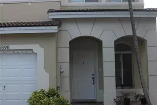 5598 NW 113th Ave, Doral, FL 33178 - Photo 1