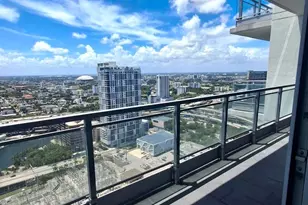 92 SW 3rd St, Miami, FL 33130 - Photo 21