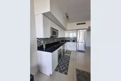 92 SW 3rd St #3808, Miami, FL 33130 - Photo 9