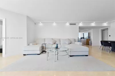 7000 Island Blvd #1402, Aventura, FL 33160 - Photo 9