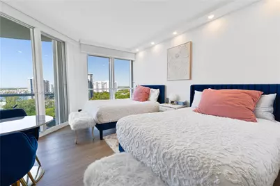 7000 Island Blvd #1402, Aventura, FL 33160 - Photo 3