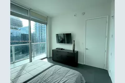 55 SE 6th St #4102, Miami, FL 33131 - Photo 15