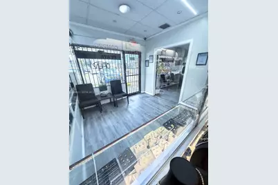 W Palm Ave, Hialeah, FL 33010 - Photo 5