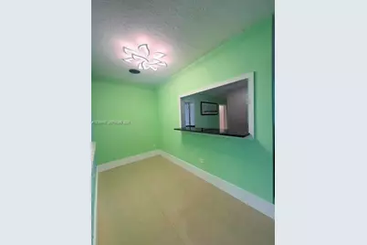 3221 SW 107th Ave, Miami, FL 33165 - Photo 9
