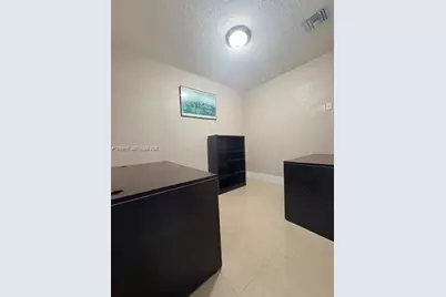 3221 SW 107th Ave, Miami, FL 33165 - Photo 19