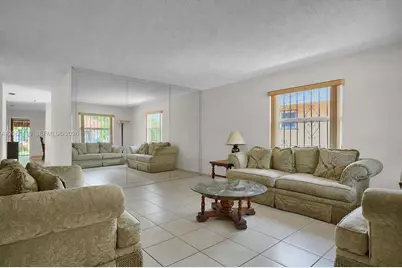 2306 SW 58th Ct, Miami, FL 33155 - Photo 3