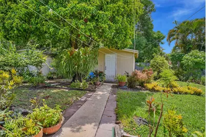 2306 SW 58th Ct, Miami, FL 33155 - Photo 15