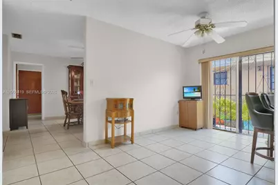 2306 SW 58th Ct, Miami, FL 33155 - Photo 5