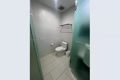 5300 NW 87th Ave #307, Doral, FL 33178 - Photo 5