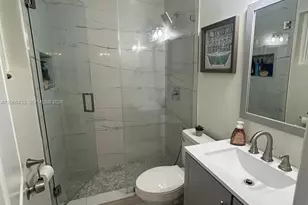 400 N 60th Way, Hollywood, FL 33024 - Photo 3