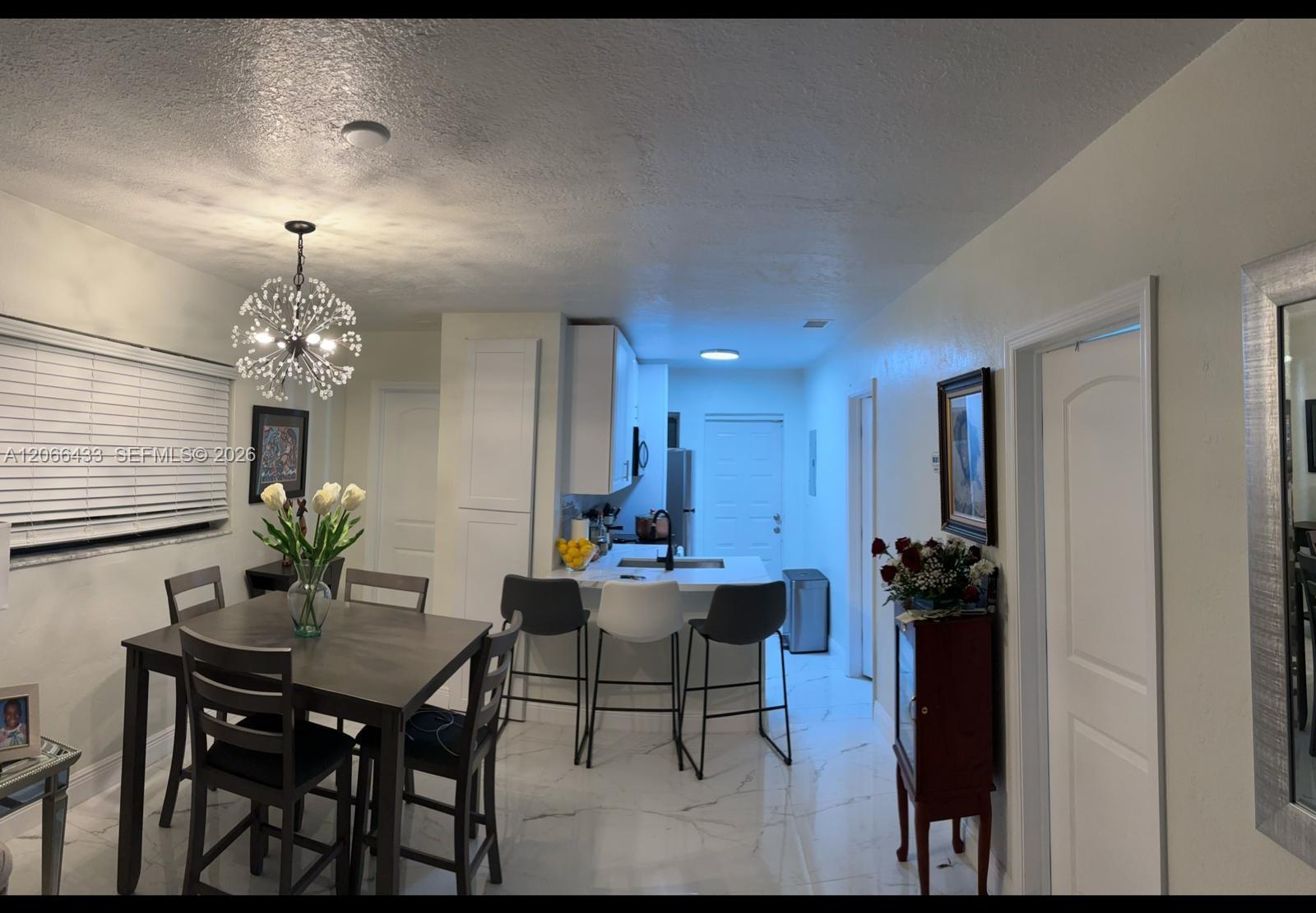 400 N 60th Way #A - 400 N 60th Way #A, Hollywood, FL 33024 Luxury Property | Jose Angel Pina
