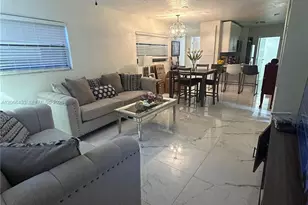 400 N 60th Way, Hollywood, FL 33024 - Photo 5