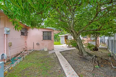 11985 SW 181st Ter, Miami, FL 33177 - Photo 27