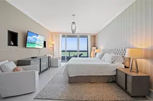 6899 Collins Ave, Miami Beach, FL 33141 - Photo 9