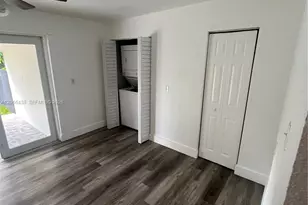 160 W 60th St, Hialeah, FL 33012 - Photo 17