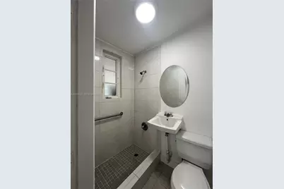 160 W 60th St #0, Hialeah, FL 33012 - Photo 5