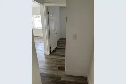 160 W 60th St #0, Hialeah, FL 33012 - Photo 15