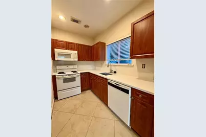 3191 NE 4th St, Homestead, FL 33033 - Photo 7