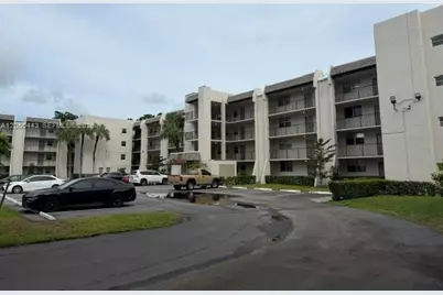 9420 Poinciana Pl #407, Davie, FL 33324 - Photo 1