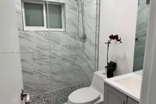 [Address not provided], North Miami Beach, FL 33179 - Photo 9
