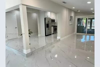 [Address not provided], North Miami Beach, FL 33179 - Photo 5
