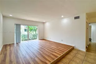 13898 SW 90th Ave, Miami, FL 33176 - Photo 7