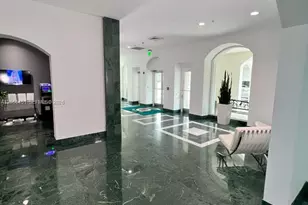 800 Claughton Island Dr, Miami, FL 33131 - Photo 25