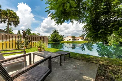 16850 Crestview Ln, Weston, FL 33326 - Photo 45