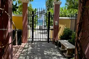 2110 N Ocean Blvd, Fort Lauderdale, FL 33305 - Photo 21