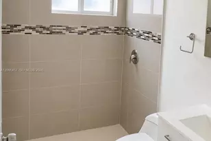 4491 NW 23rd Ave, Miami, FL 33142 - Photo 9