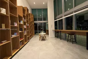 350 S Miami Ave, Miami, FL 33130 - Photo 17