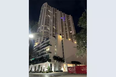 350 S Miami Ave #304, Miami, FL 33130 - Photo 1