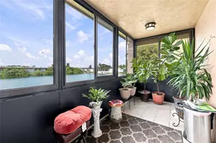 5900 NW 17th Pl, Sunrise, FL 33313 - Photo 13