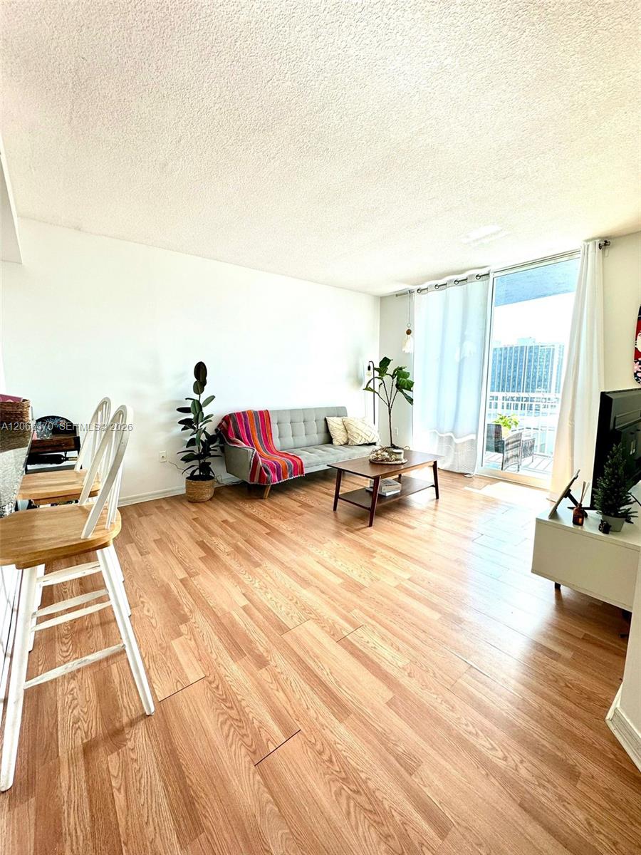 275 NE 18th St #2004 - 275 NE 18th St #2004, Miami, FL 33132 Luxury Property | Jose Angel Pina