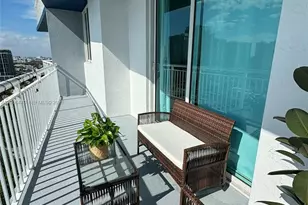 275 NE 18th St, Miami, FL 33132 - Photo 19