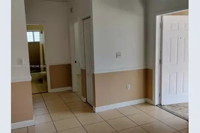 11705 SW 184 St, Miami, FL 33177 - Photo 7