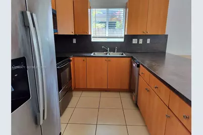 11705 SW 184 St, Miami, FL 33177 - Photo 23
