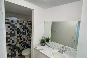 17255 SW 95th Ave, Palmetto Bay, FL 33157 - Photo 7