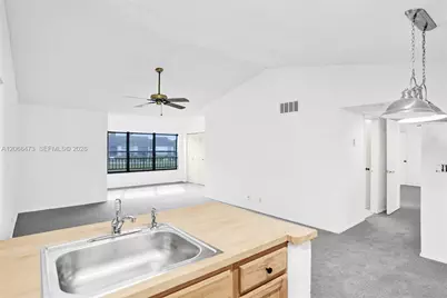 2796 S University Dr #2201, Davie, FL 33328 - Photo 9