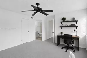 2796 S University Dr, Davie, FL 33328 - Photo 19