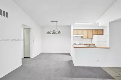 2796 S University Dr #2201, Davie, FL 33328 - Photo 5