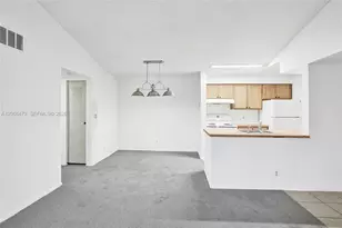 2796 S University Dr, Davie, FL 33328 - Photo 5