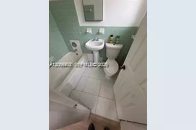 2243 NE 172nd St #7, North Miami Beach, FL 33160 - Photo 5