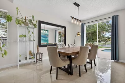 480 Cambridge Dr, Weston, FL 33326 - Photo 11