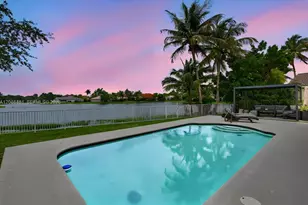 480 Cambridge Dr, Weston, FL 33326 - Photo 5
