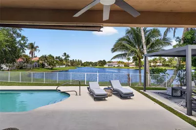 480 Cambridge Dr, Weston, FL 33326 - Photo 15