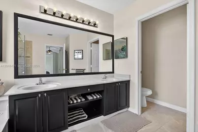 480 Cambridge Dr, Weston, FL 33326 - Photo 25