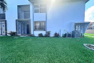 2740 W 63rd Pl, Hialeah, FL 33016 - Photo 11